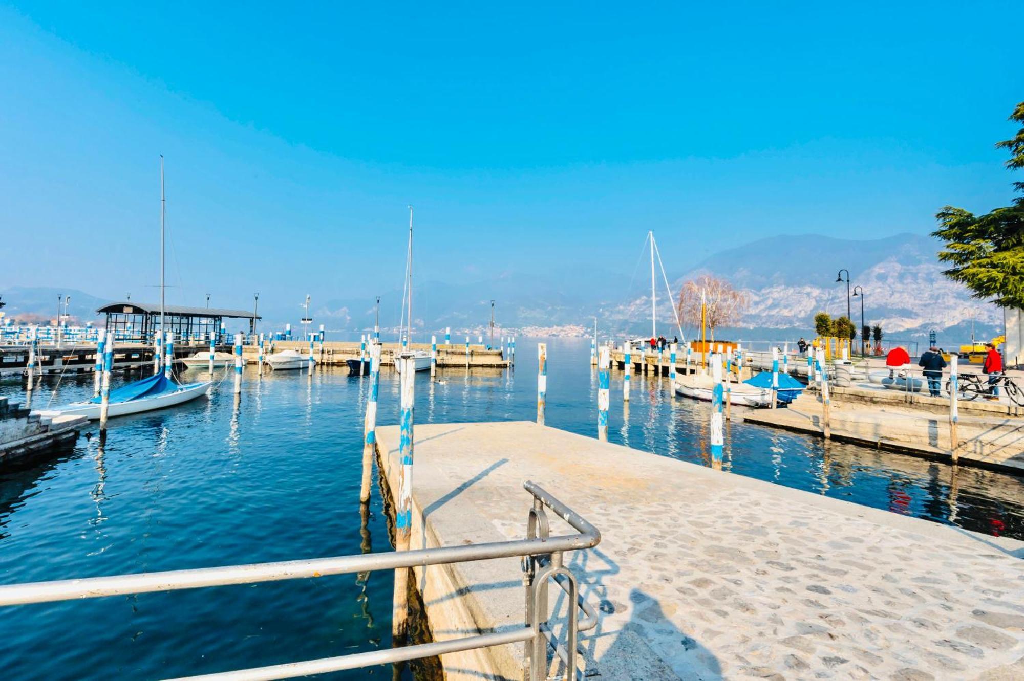 Iseo Lake - Free Wi-Fi And Private Parking Included Екстериор снимка